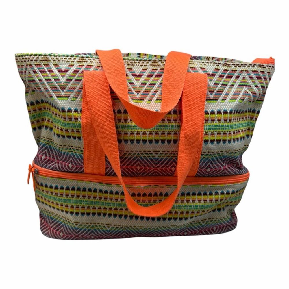 No Boundaries Tote Bag Cooler Bottom Zip Closure Large Beach Picnic 16.5x10x5.5